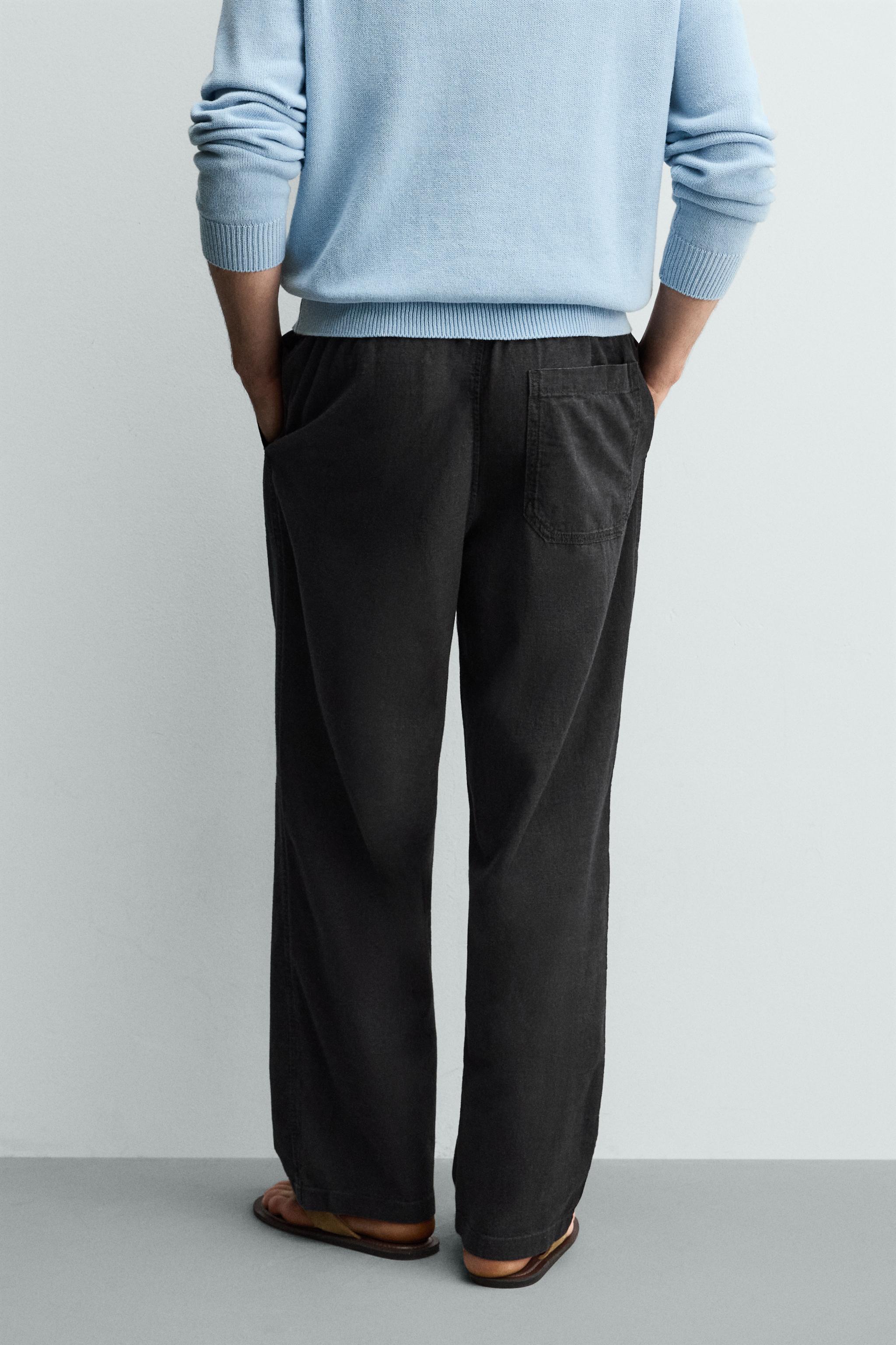 RELAXED FIT JOGGER JEANS